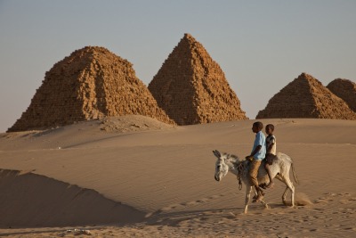 Chłopcy na ośle - Sudan